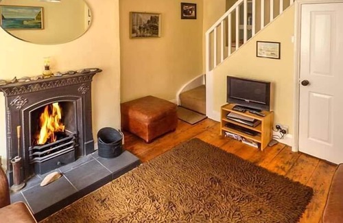 Staithes Cottage | BROOMHILL VIEW, family friendly, with open fire in Staithes
