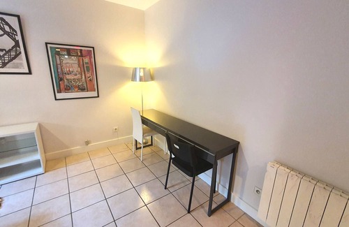 Jules Ferry - Recamier Apartment | Brotteaux / Quiet T2 47m², Terrace & Private garage