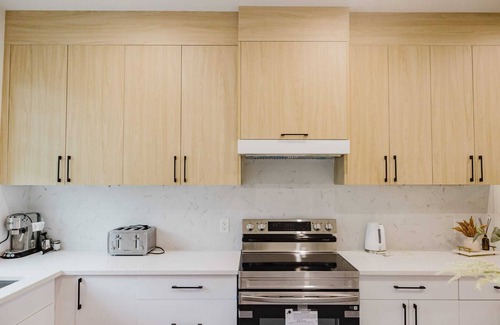 Southwest Edmonton House | Brown's Family Home