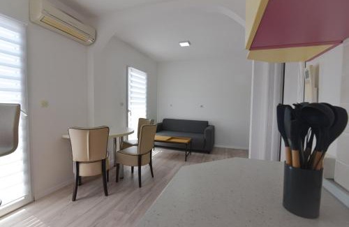 Martina Apartment | Brseč Villa AnDa s apartmanima i bazenom