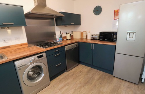 Beadnell Cottage | BRUCAP COTTAGE, pet friendly, country holiday cottage in Beadnell