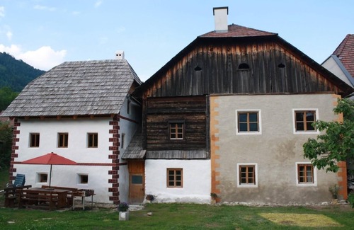 Schoeder House | Bruggerhaus" mountain hut