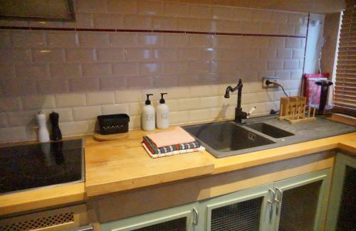 Ilot Sacre Apartment | BrusselsHomes