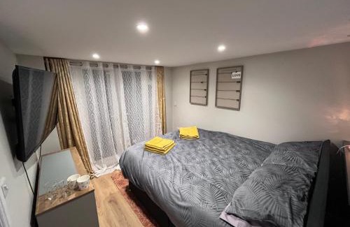 Caergeiliog Bed & Breakfast | Bryn Haul Sunny Hill