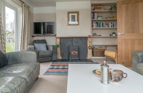 Llanfair House | Bryn-Yr-Aur