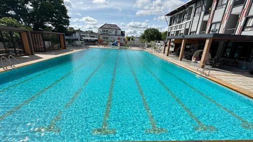 Bang Rak Phatthana Apartment | Buathong Pool Villa