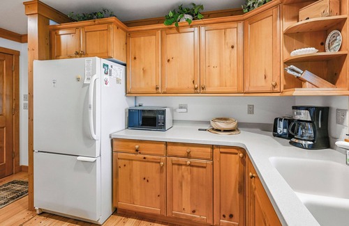 Conover House | Buckatabon Lakeside Retreat. Direct access to snowmobile trails!