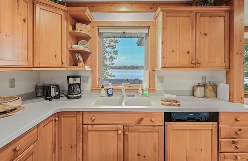 Conover House | Buckatabon Lakeside Retreat. Direct access to snowmobile trails!