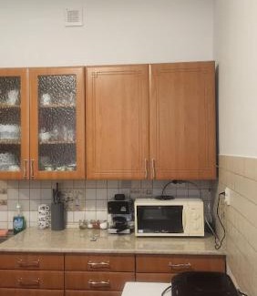 Erzsebetfalva Apartment | Budapest Airport Rom Apartman