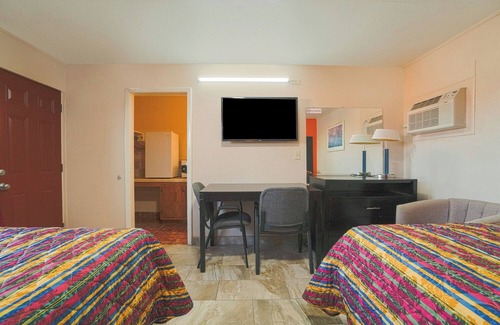 Weslaco Hotel | Budget Family Stay Near Weslaco’s Best Attractions | Free Parking