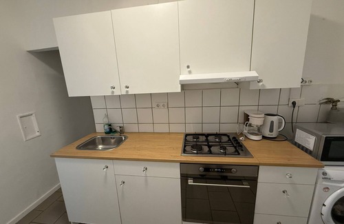 Rudolfsheim-Funfhaus Apartment | Budget-Friendly 2BR Apt. with Great Location