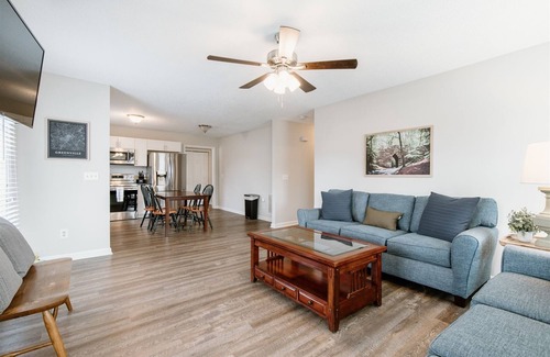 Parker House | Budget home for large families in West GVL