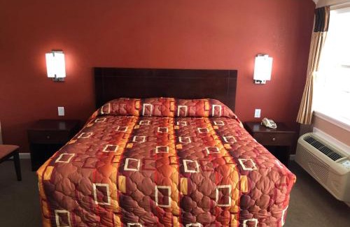 New Albany Hotel | Budget Inn - New Albany