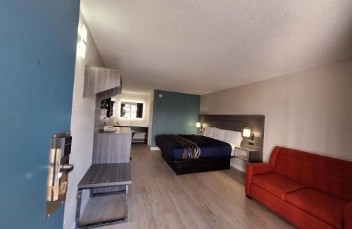 Roxboro Hotel | Budget Inn - Roxboro