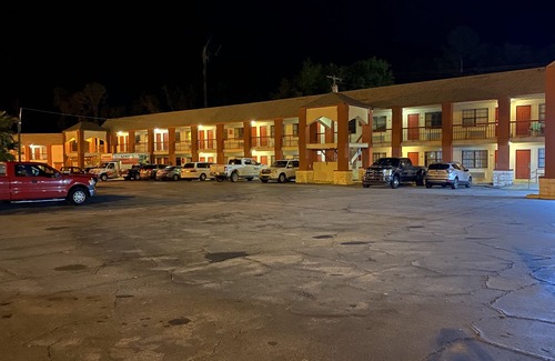Jasper Hotel | Budget Inn & Suites