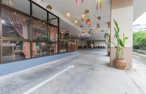 Chiang Mai Apartment | Budget Stars Hotel