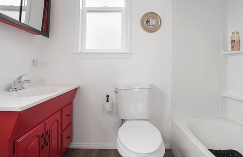 Downtown House | Budget Wise Private Room SFO (3)