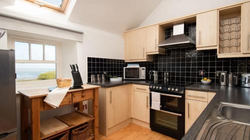 Waren Mill House | Budle Bay Loft