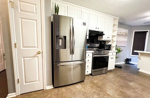 Buford House | Buford Home NEAR everything!