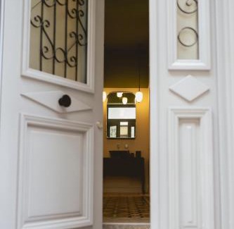 Kolonaki Apartment | Bugan-Villa