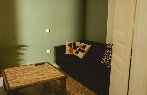 Kolonaki Apartment | Bugan-Villa