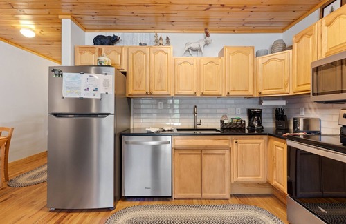 Fall River Estates Condo | Bugle Pointe B04 River View!