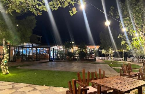 Sakës Hotel | Bujtina Sarda