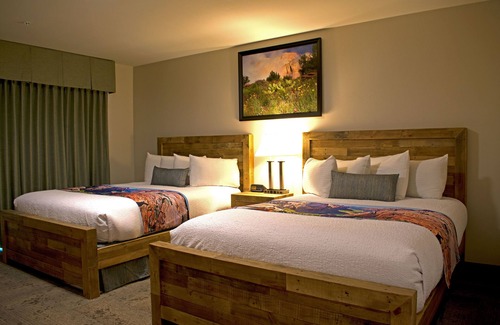 Zion National Park South Entrance Hotel | Bumbleberry Inn