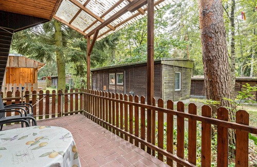 Kollm House | Bungalow '18 - Finnhütte' with Private Terrace and Shared Garden