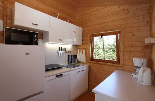 Miedzyzdroje House | Bungalow in Miedzyzdroje by Baltic Sea Beach