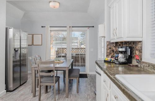 Oshkosh House | Bungalow on Baldwin - 3 bed 2 bath