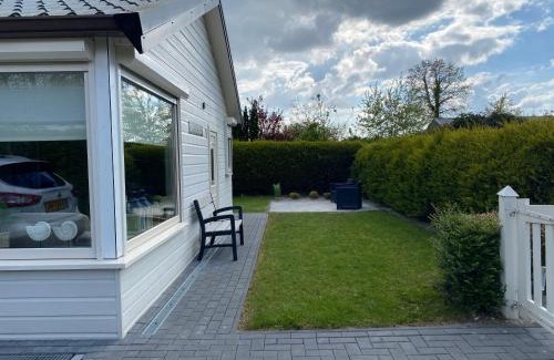 Scherpenisse House | Bungalow Scheldezicht in Zeeland dicht bij zee