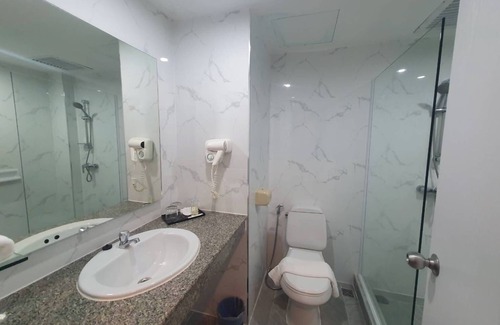 Makham Tia Hotel | Bunjongburi Hotel