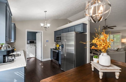 Cookeville House | Burgess Falls bungalow minutes from Cookeville
