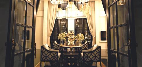 Wat Ket Hotel | Buri Sriping Riverside Resort & Spa