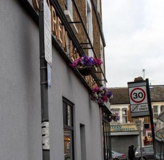 Dudden Hill Hotel | Burren London Hotel