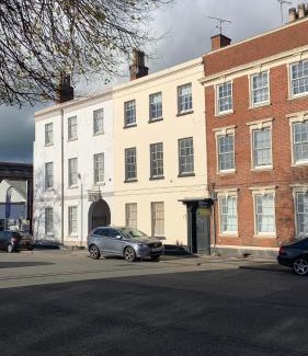 Burton on Trent Apartment | Burton Down Town Apartment