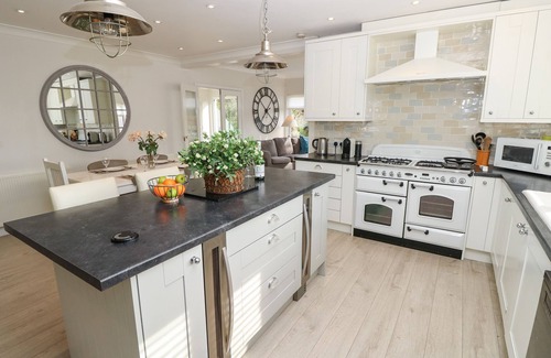 Ventnor Cottage | Burwyns