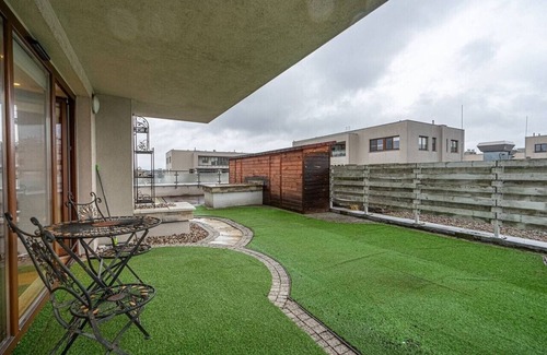 Bielany Apartment | Business Apartments - 52m2 Terrace, Parking, Metro by Rentujemy