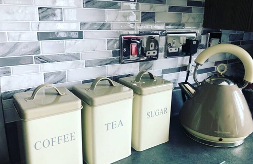 Farington Moss House | Business or Holiday Rental in Modern House