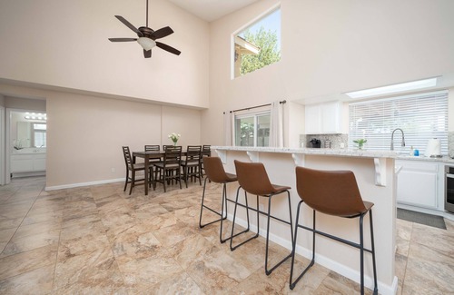 Greenacres House | Business Travelers & Families