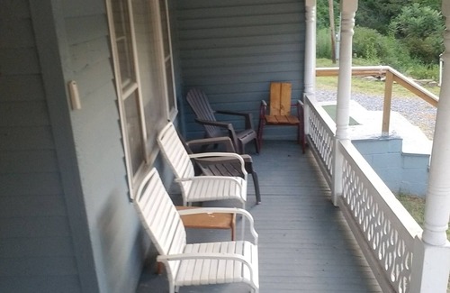 Freeman House | Busted Atv Resort/Main Lodge