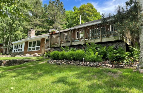 Hayward Cabin | Butler's Bay Teal Lake Cabin, Lakefront, Pet Friendly, Good Swimming