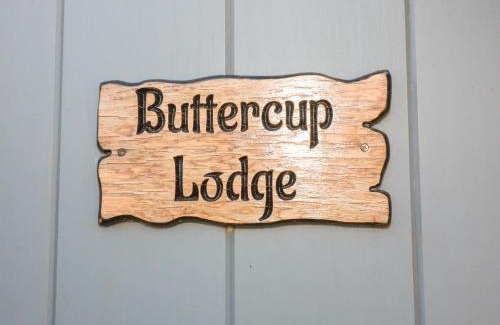 North Wheatley House | Buttercup Lodge