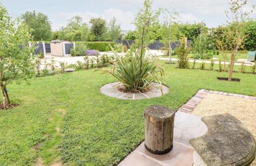 North Wheatley House | Buttercup Lodge