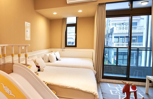 Yuanshan House | Butterfly Slide B & B