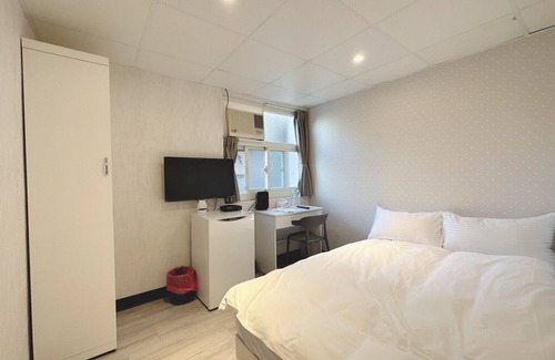 Datong House | BY Charming 1-BR hotel in terrific Taipei City with AC, easy to go everywhere