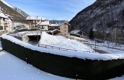 Pre-Saint-Didier Apartment | by Holiday World