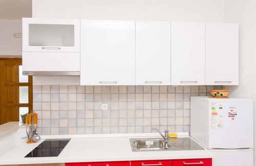 Saplunara Apartment | By the beach apartment * LIMUNI *