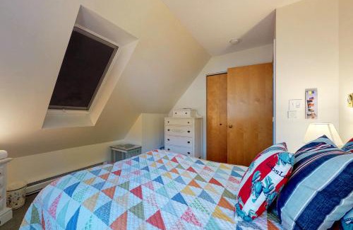 Ocean Park Apartment | By the Sea